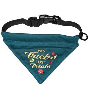 Super Quality Dog Bandana with Easy to Use Adjustable Strap